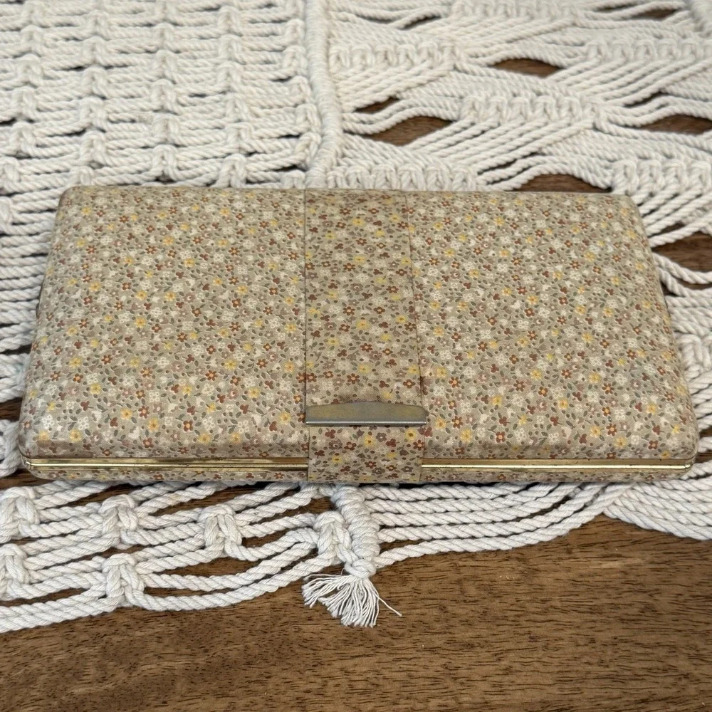 VTG Travel Jewelry Box Clamshell Hard Case Floral Gold Base Mirror MCM 70s 80s